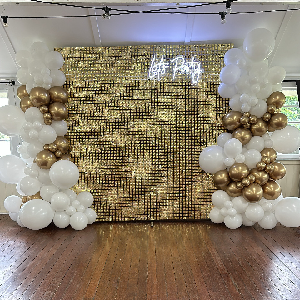 "Let’s Party" Neon Sign